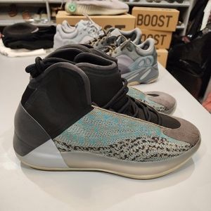 Men's yeezys size 14